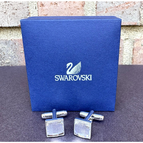 Swarovski Clear Crystal Silver Tone Square Cufflinks Swan Signed w/ Gift Box - Picture 1 of 10